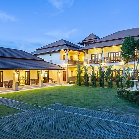 Oh Amphawa Boutique Resort Kültér fotó