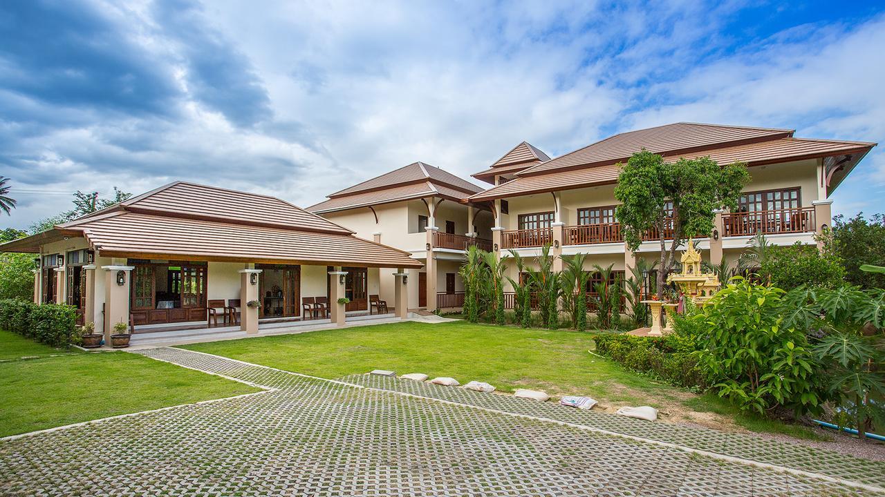 Oh Amphawa Boutique Resort Kültér fotó